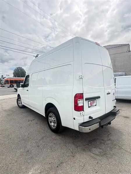 2019 Nissan 2500 SV V8
