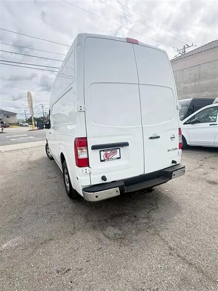 2019 Nissan 2500 SV V8