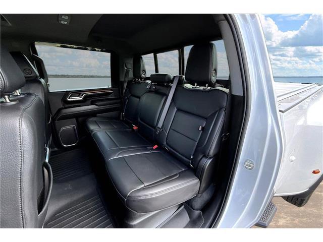 2024 GMC Sierra 3500HD 4WD Crew Cab Long Bed Denali