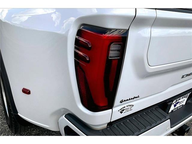 2024 GMC Sierra 3500HD 4WD Crew Cab Long Bed Denali