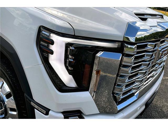 2024 GMC Sierra 3500HD 4WD Crew Cab Long Bed Denali