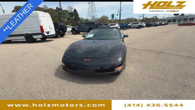 2001 Chevrolet Corvette Base