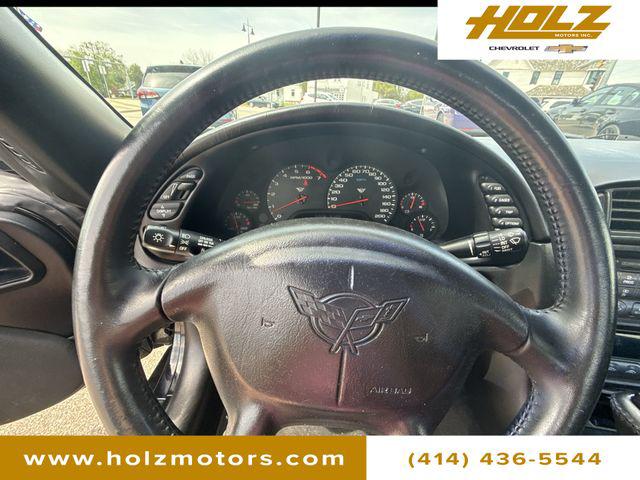 2001 Chevrolet Corvette Base