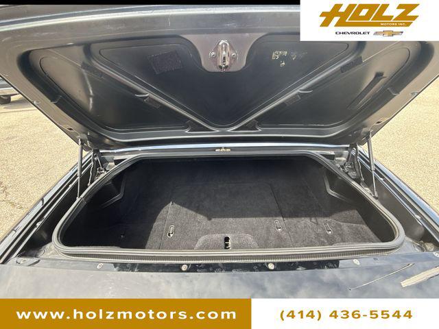 2001 Chevrolet Corvette Base