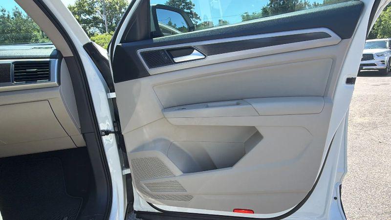 2019 Volkswagen Atlas 3.6L V6 SE w/Technology