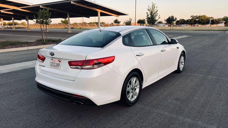 2018 Kia Optima LX