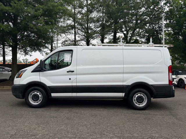 2019 Ford Transit 130 WB Low Roof Cargo