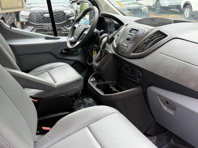 2019 Ford Transit 130 WB Low Roof Cargo