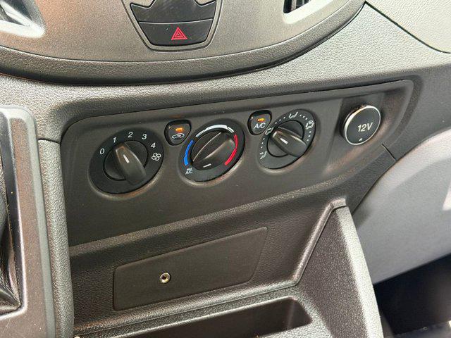 2019 Ford Transit 130 WB Low Roof Cargo