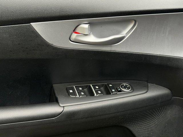 2022 Kia Forte FE