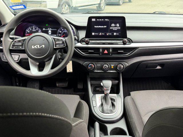 2022 Kia Forte FE