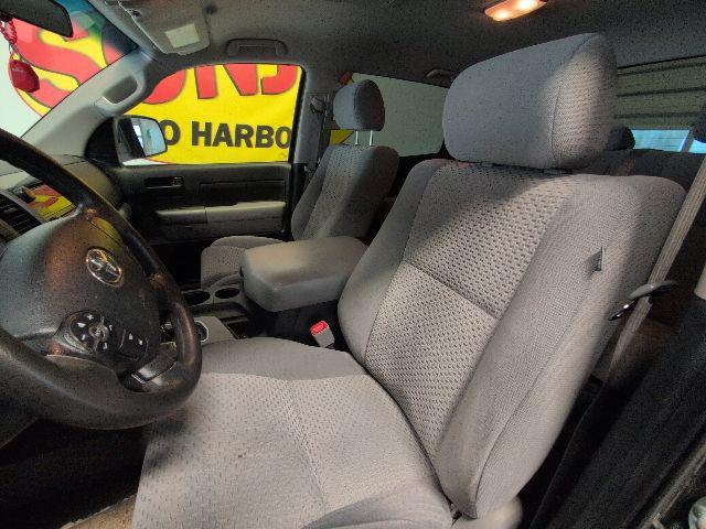 2011 Toyota Tundra Grade 5.7L V8