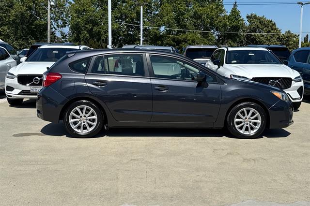 2014 Subaru Impreza 2.0i Premium