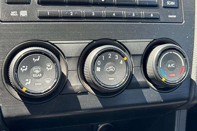 2014 Subaru Impreza 2.0i Premium