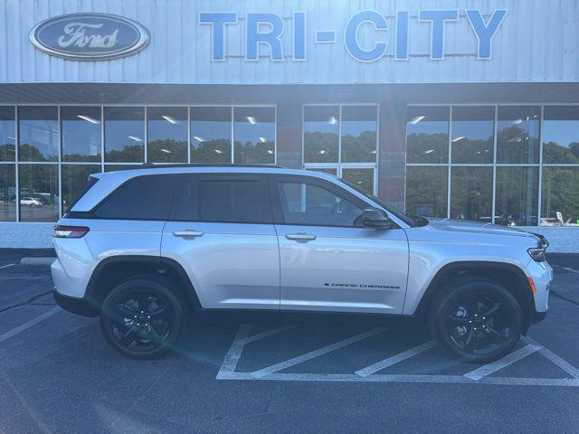 2024 Jeep Grand Cherokee Altitude X 4x4