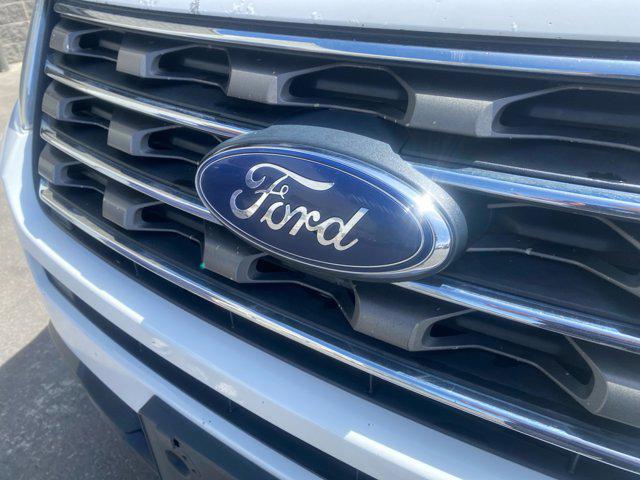 2017 Ford Explorer Base