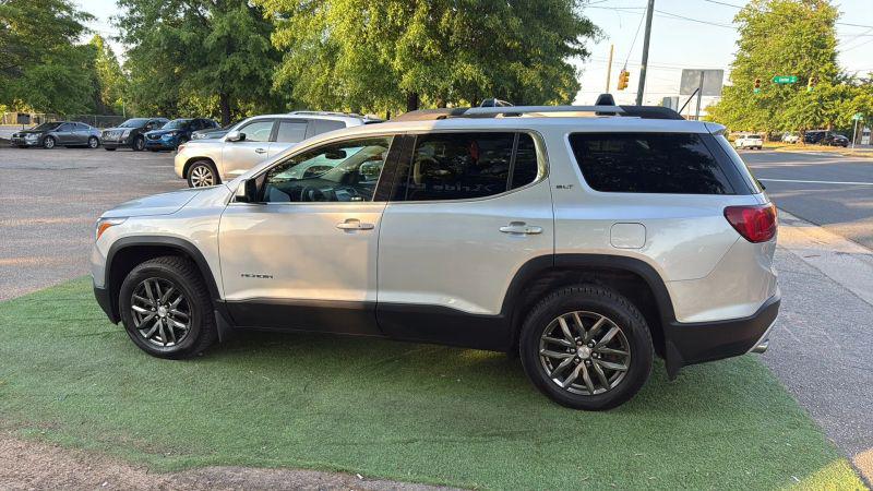 2017 GMC Acadia SLT-1