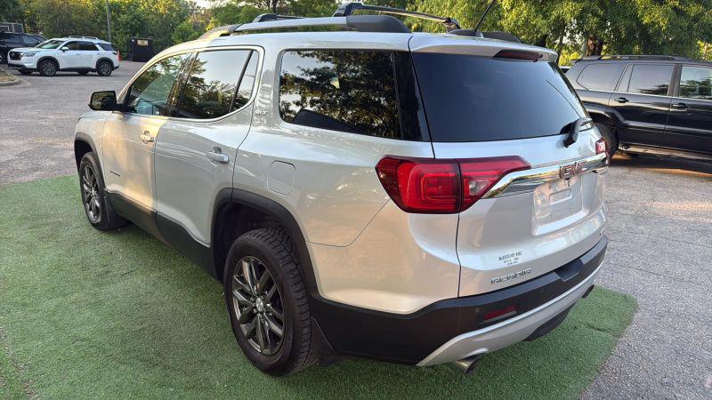 2017 GMC Acadia SLT-1
