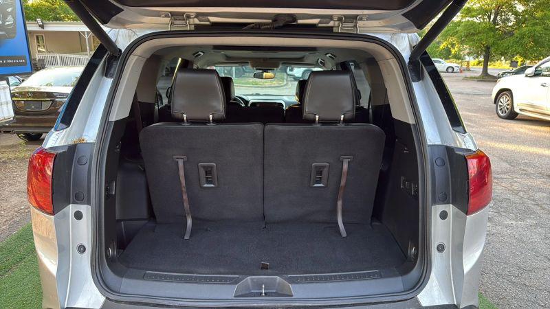 2017 GMC Acadia SLT-1