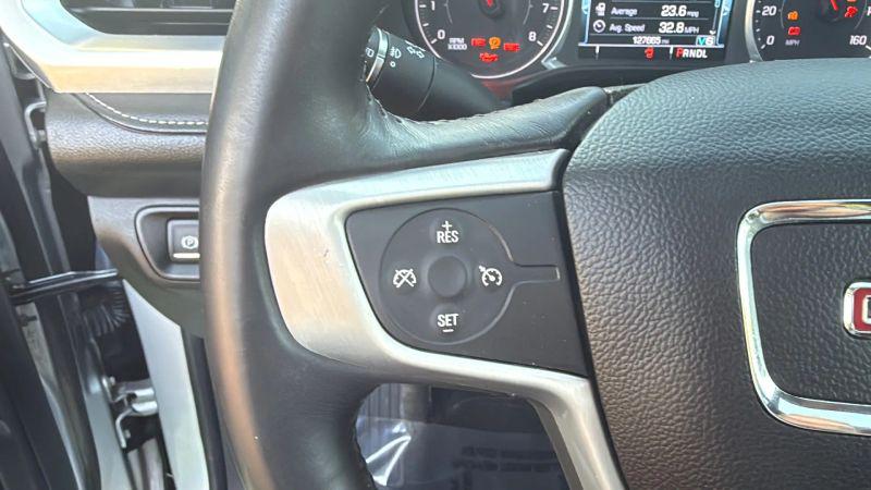 2017 GMC Acadia SLT-1