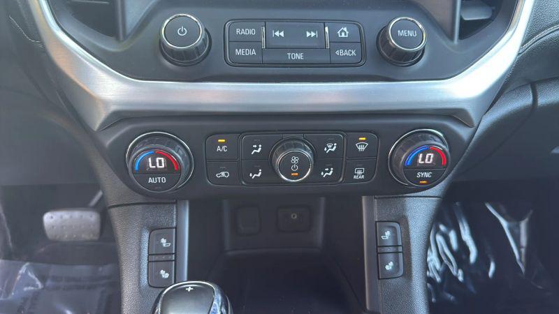 2017 GMC Acadia SLT-1