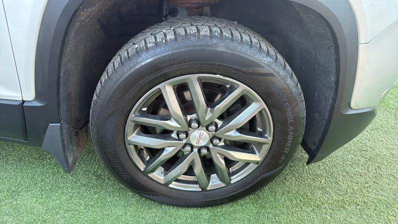 2017 GMC Acadia SLT-1