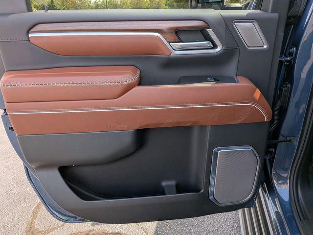 2026 GMC Sierra 3500HD Crew Cab, Long Bed, Denali Ultimate, 4WD