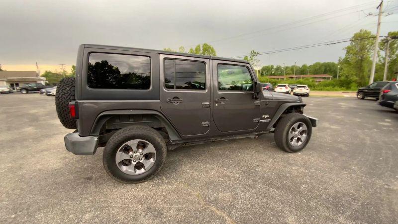 2016 Jeep Wrangler Unlimited Sahara