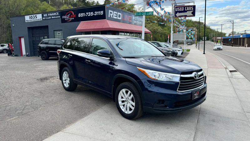 2015 Toyota Highlander LE V6 for sale in South Saint Paul, MN
