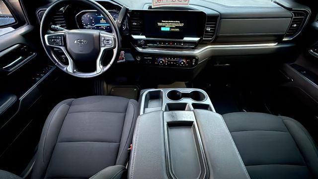 2023 Chevrolet Silverado 1500 2WD Crew Cab Short Bed RST