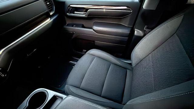2023 Chevrolet Silverado 1500 2WD Crew Cab Short Bed RST