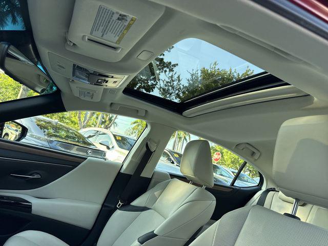 2025 Lexus ES 350 350