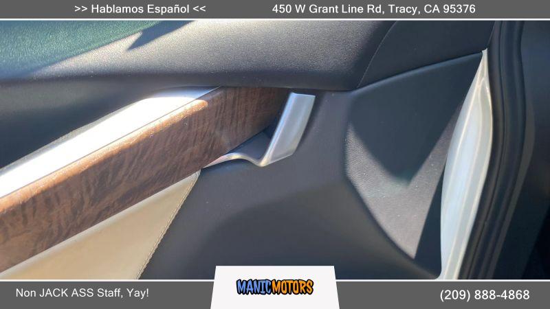 2017 Tesla Model X 75D