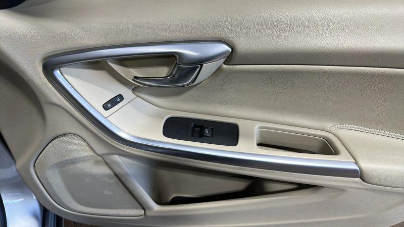 2015 Volvo S60 T5 Premier