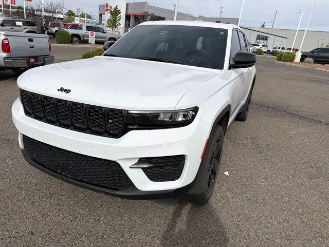 2023 Jeep Grand Cherokee Altitude 4x4
