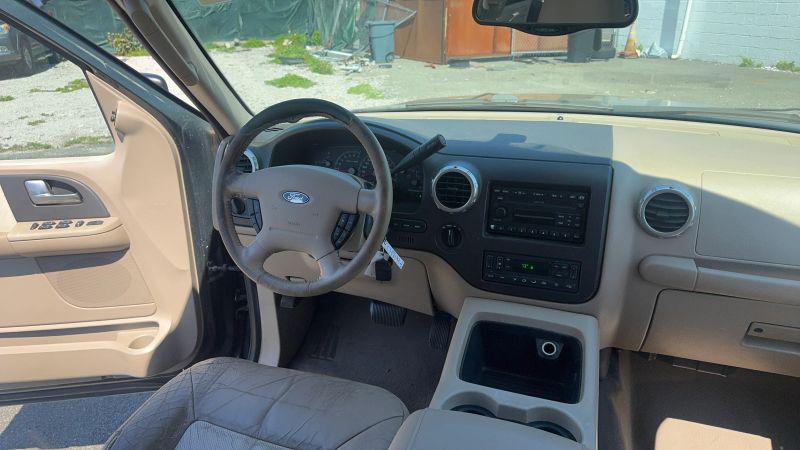 2003 Ford Expedition Eddie Bauer