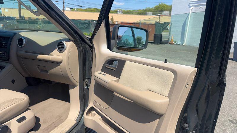 2003 Ford Expedition Eddie Bauer