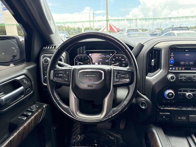 2020 GMC Sierra 1500 4WD Crew Cab Short Box Denali