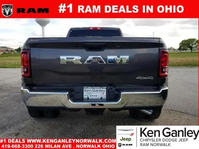 2026 Ram 3500 Tradesman Crew Cab 4x4 8' Box