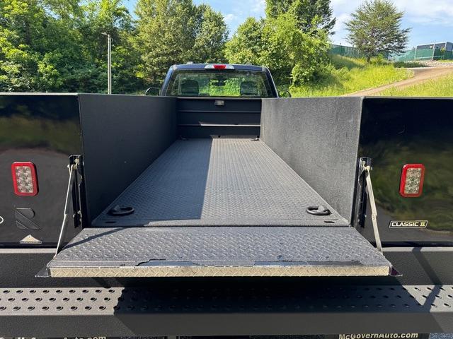 2023 Ford F-450 R/C 4WD Diesel 11Service Body