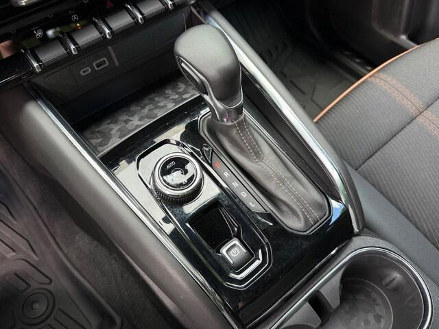 2025 GMC Canyon 4WD AT4