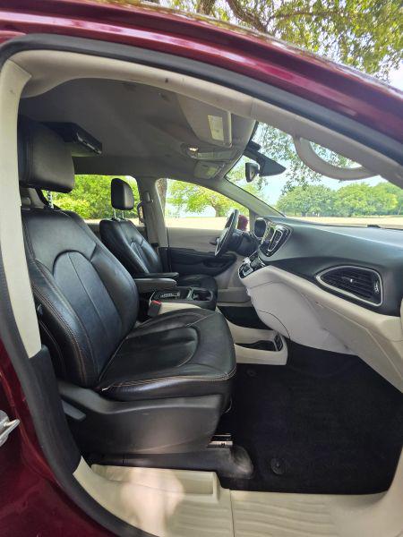 2019 Chrysler Pacifica Touring Plus