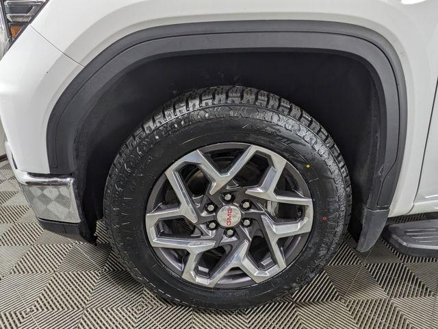 2024 GMC Sierra 1500 4WD Crew Cab Short Box SLT
