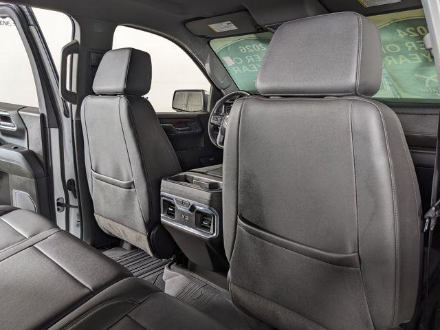 2024 GMC Sierra 1500 4WD Crew Cab Short Box SLT