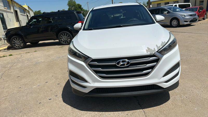 2017 Hyundai Tucson SE