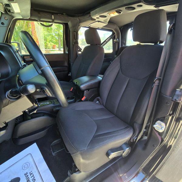 2015 Jeep Wrangler Sport