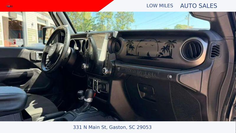 2020 Jeep Wrangler Sport S 4x4