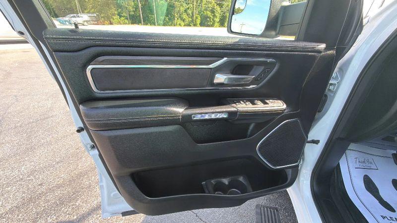 2025 Ram 1500 Laramie Crew Cab 4x4 5'7" Box
