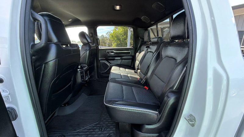 2025 Ram 1500 Laramie Crew Cab 4x4 5'7" Box