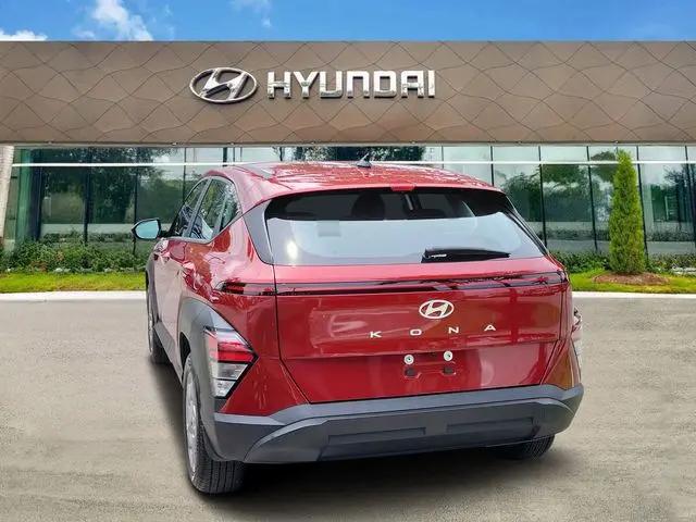 2025 Hyundai Kona SE